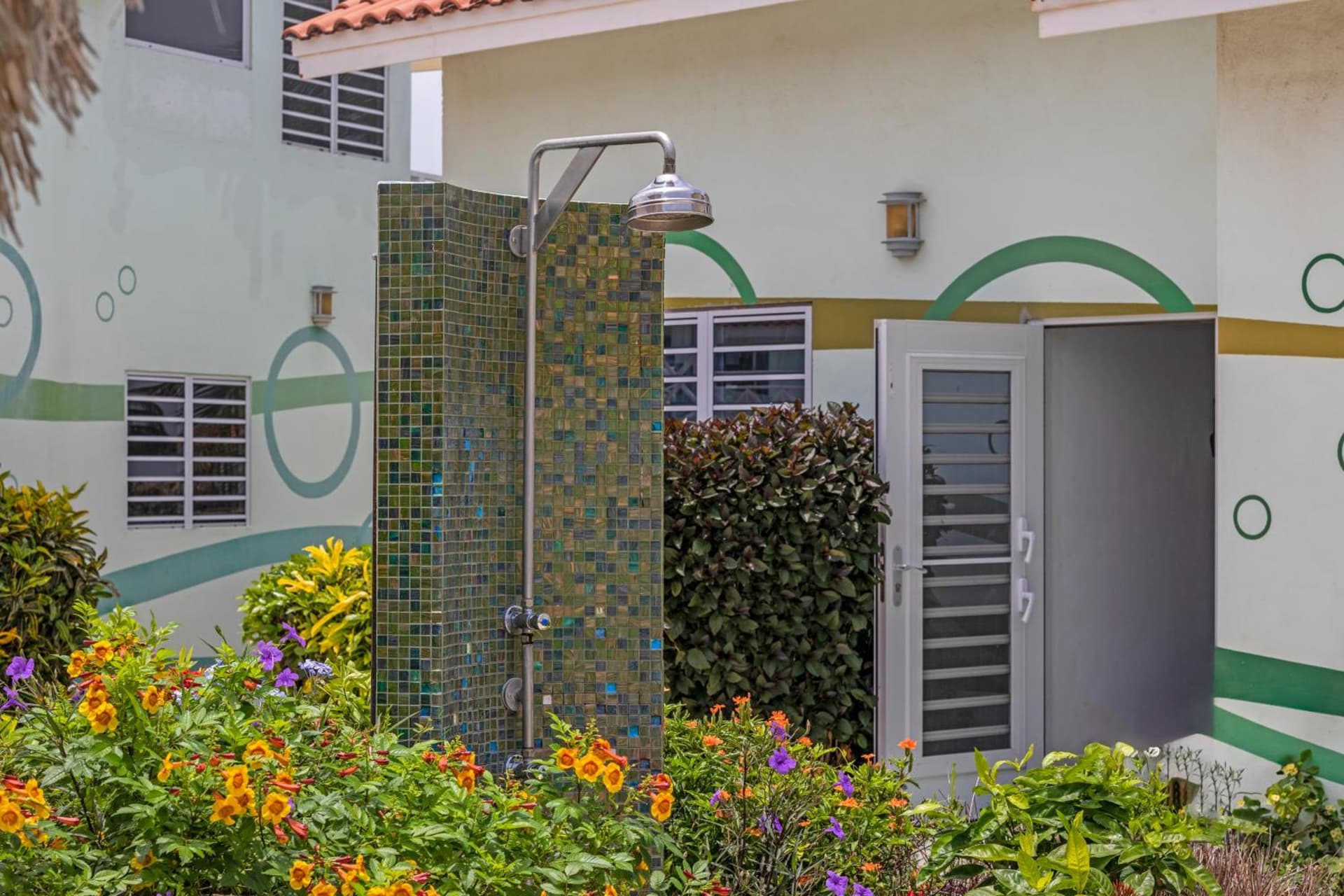 Lagoon Ocean Resort - Photo 13