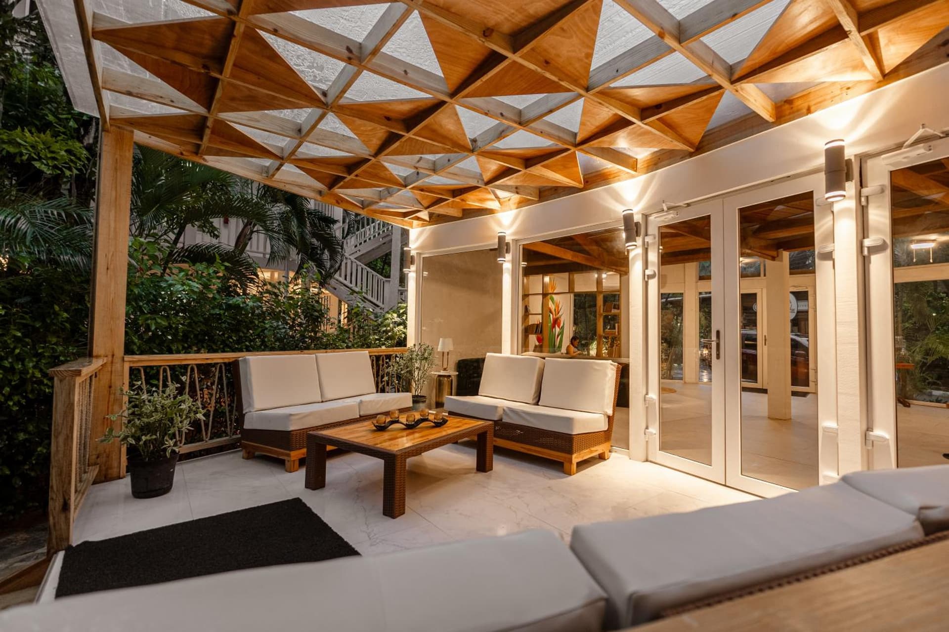 Paradise Beach Resort & Dive Center - Photo 9