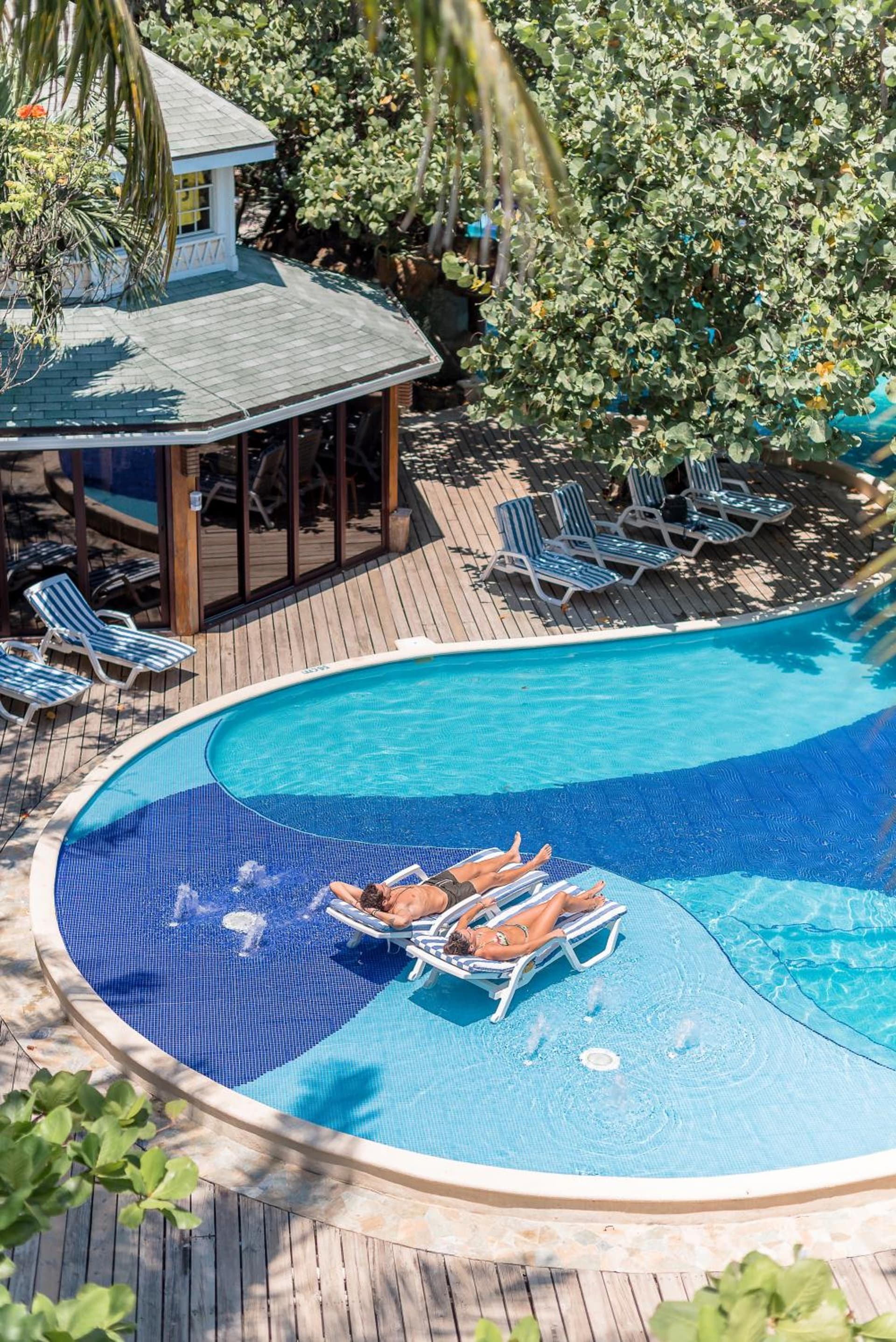 Paradise Beach Resort & Dive Center - Photo 17