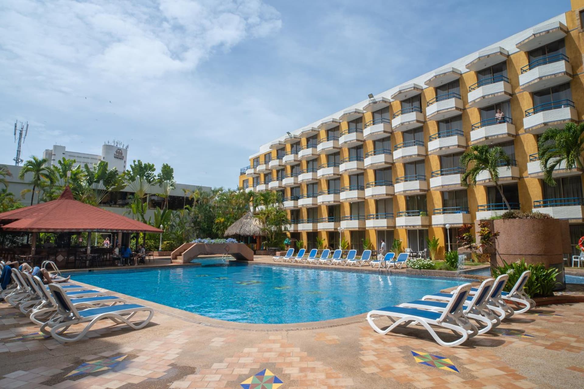 Hotel Margarita Dynasty - Photo 25