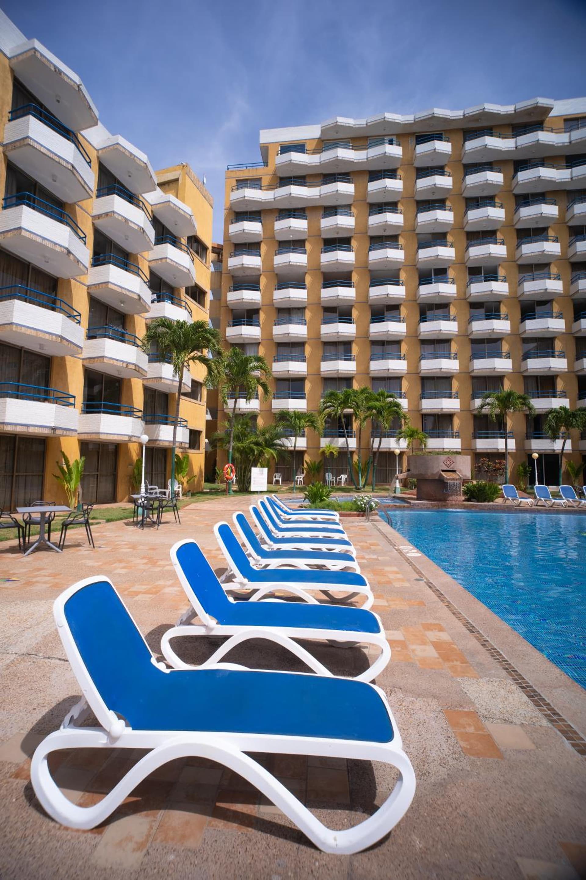 Hotel Margarita Dynasty - Photo 27