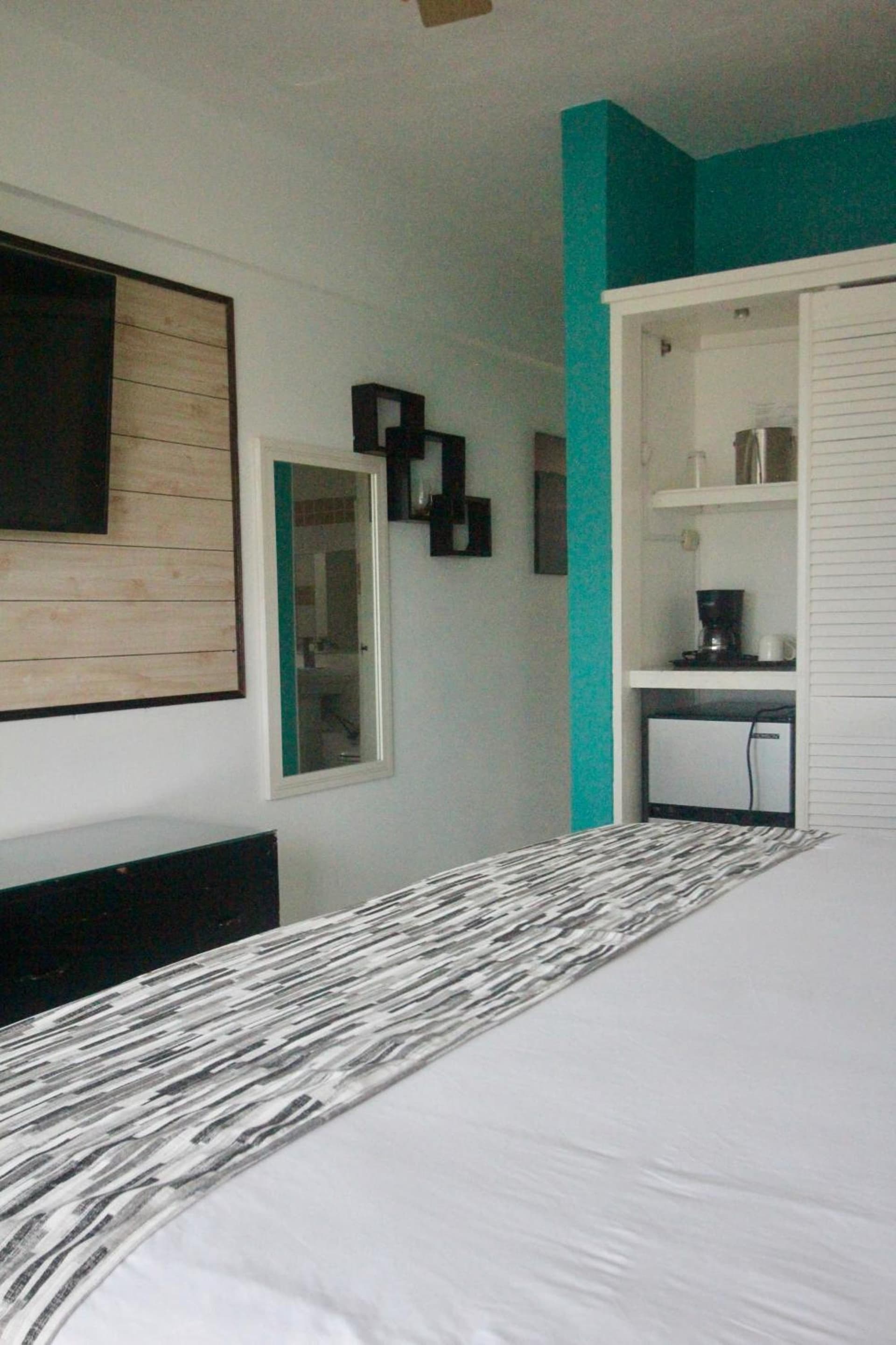 Match Resort - Photo 28