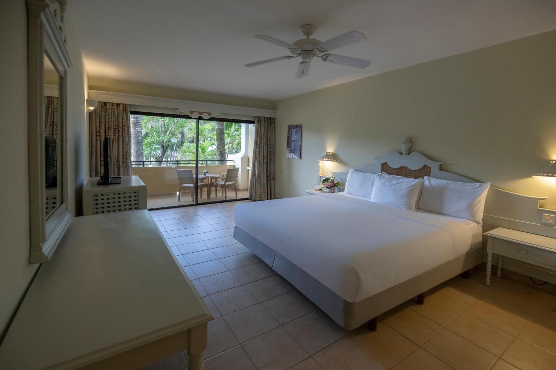 Iberostar Waves Costa Dorada - All Inclusive - Photo 28