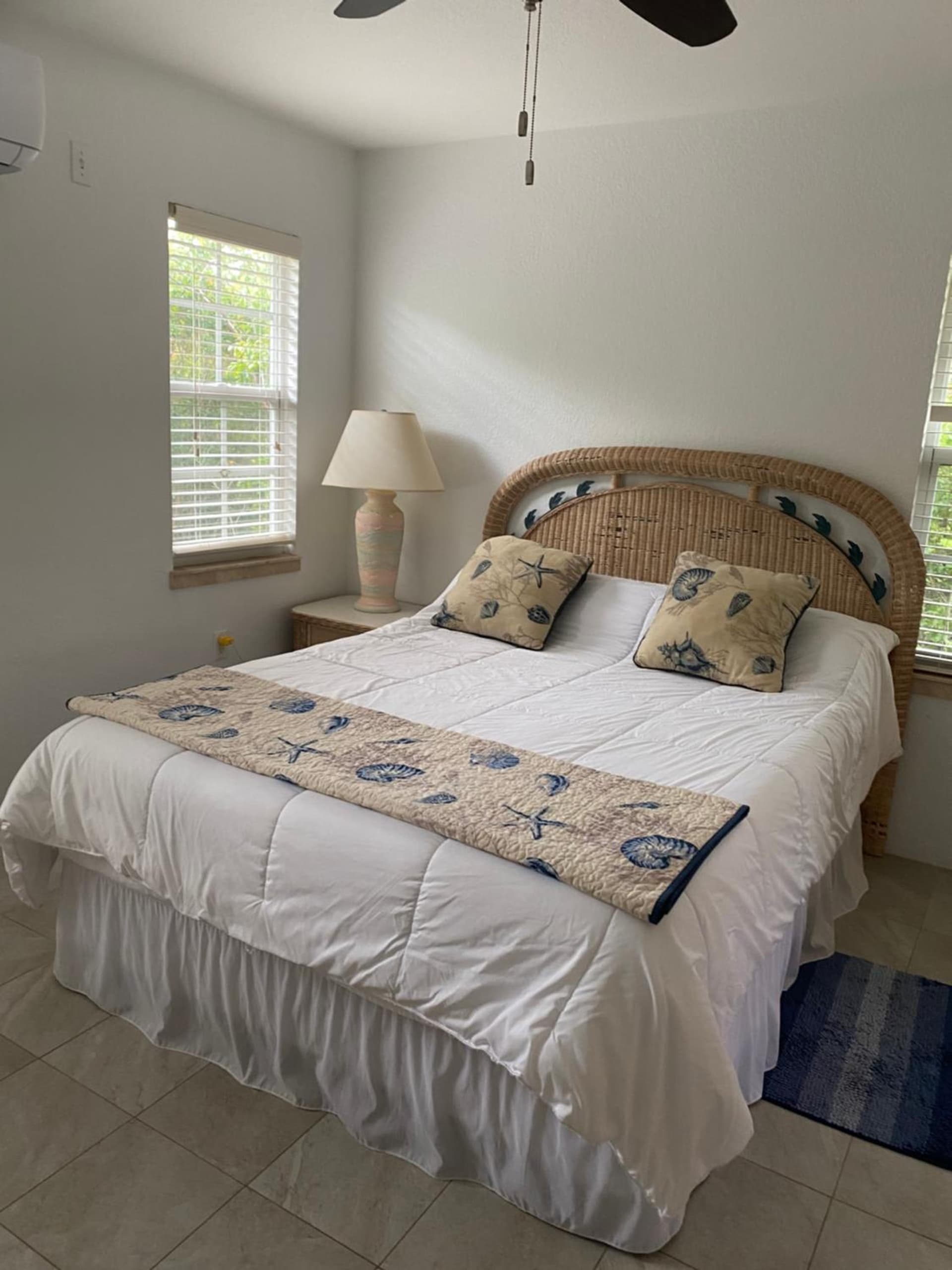 Perfect for Staycations in Little Cayman - Photo 2