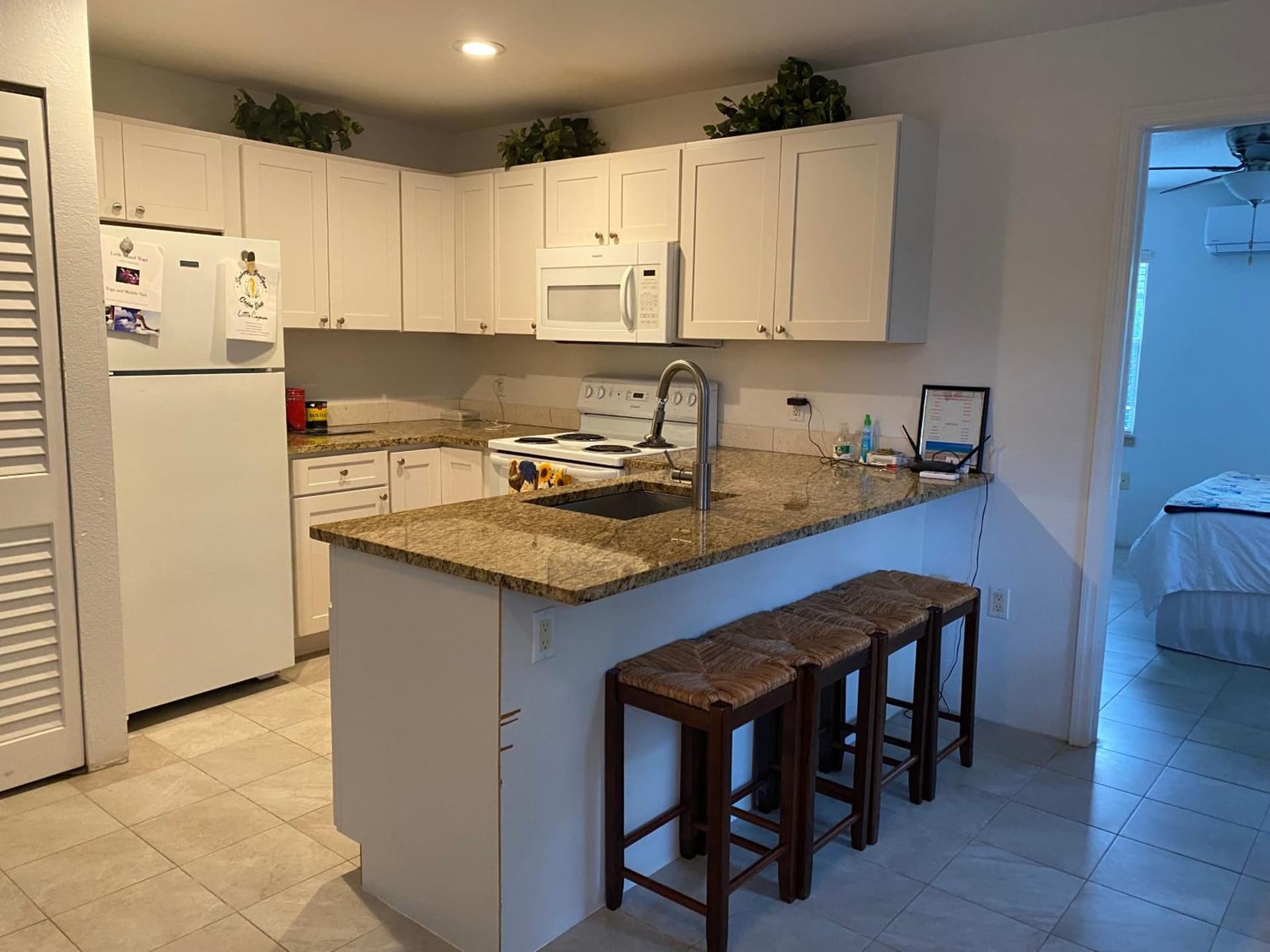 Perfect for Staycations in Little Cayman - Photo 4