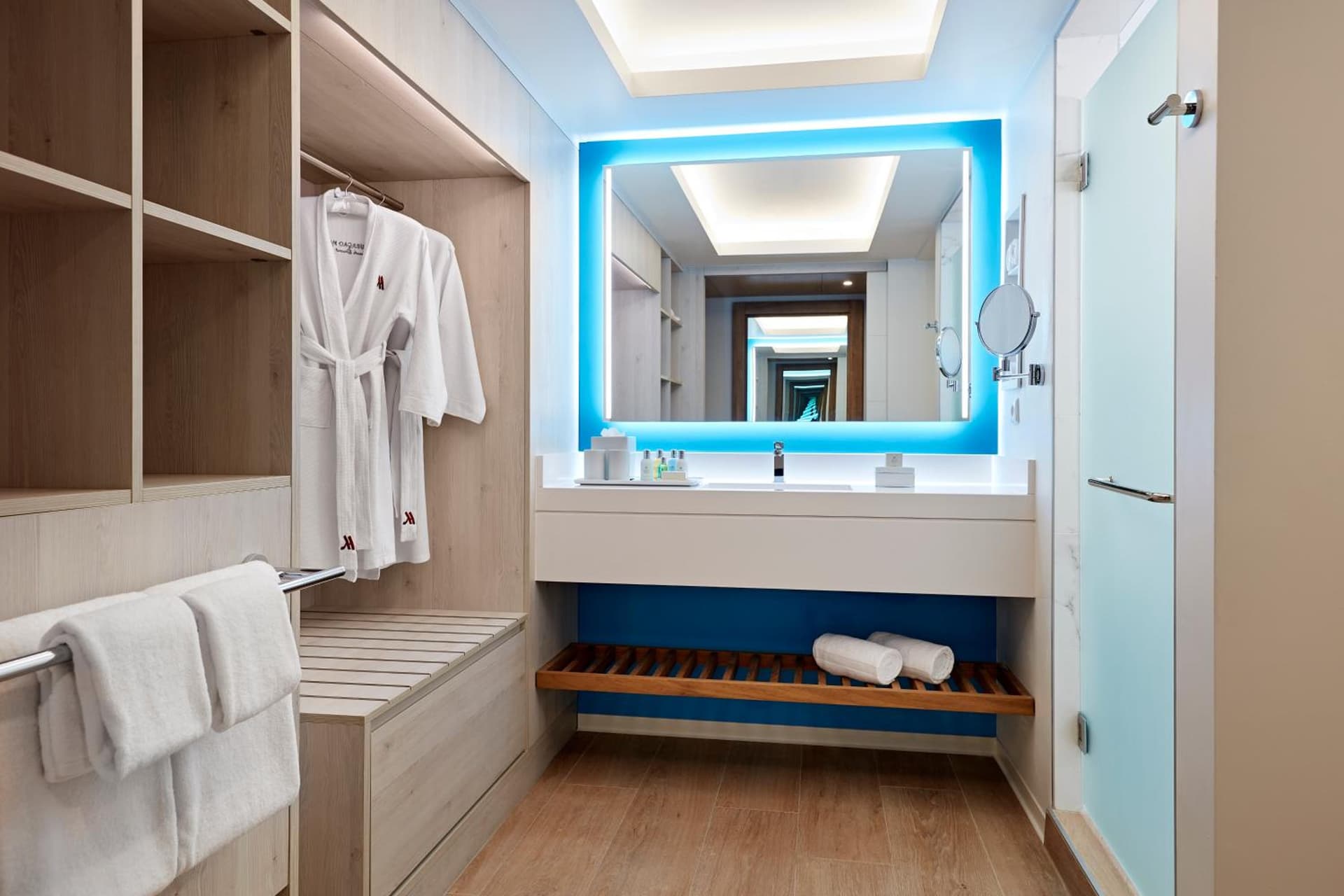 Curaçao Marriott Beach Resort - Photo 2