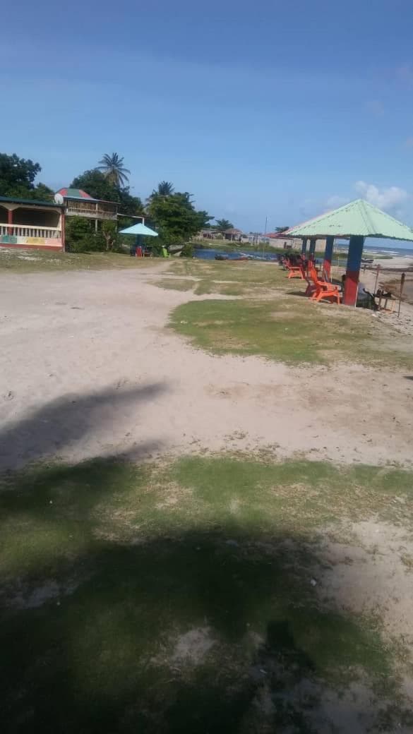 Ocean Breeze Hotel & Restaurant - Photo 16