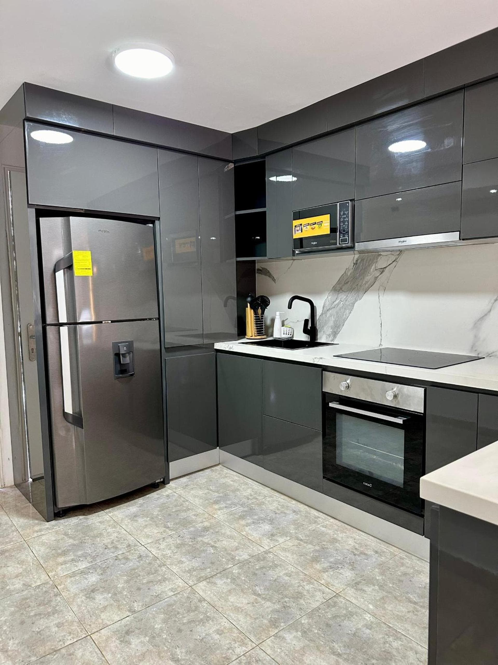 Lujoso departamento en Playa el Angel - Photo 3