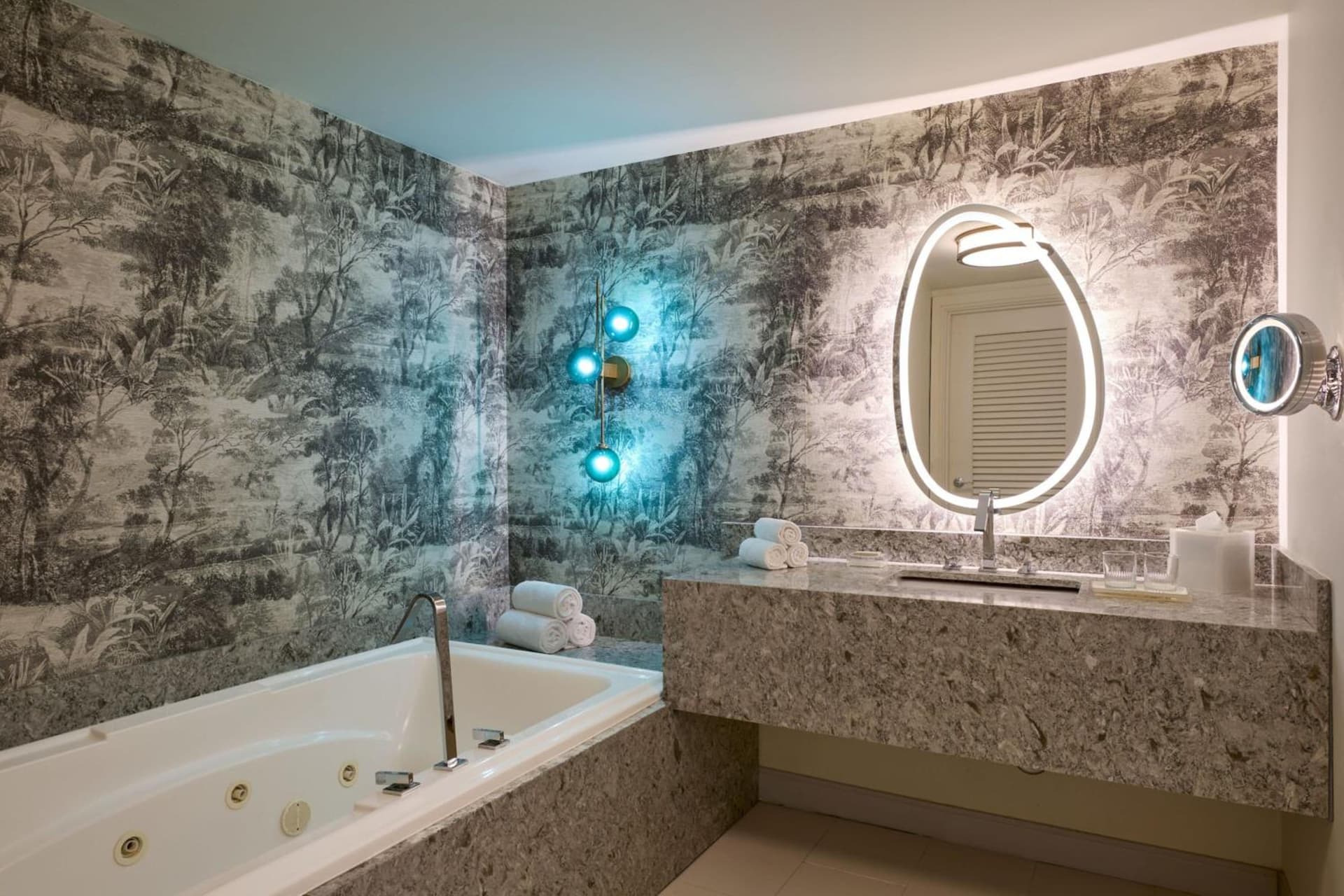 Renaissance Wind Creek Curacao Resort - Photo 41