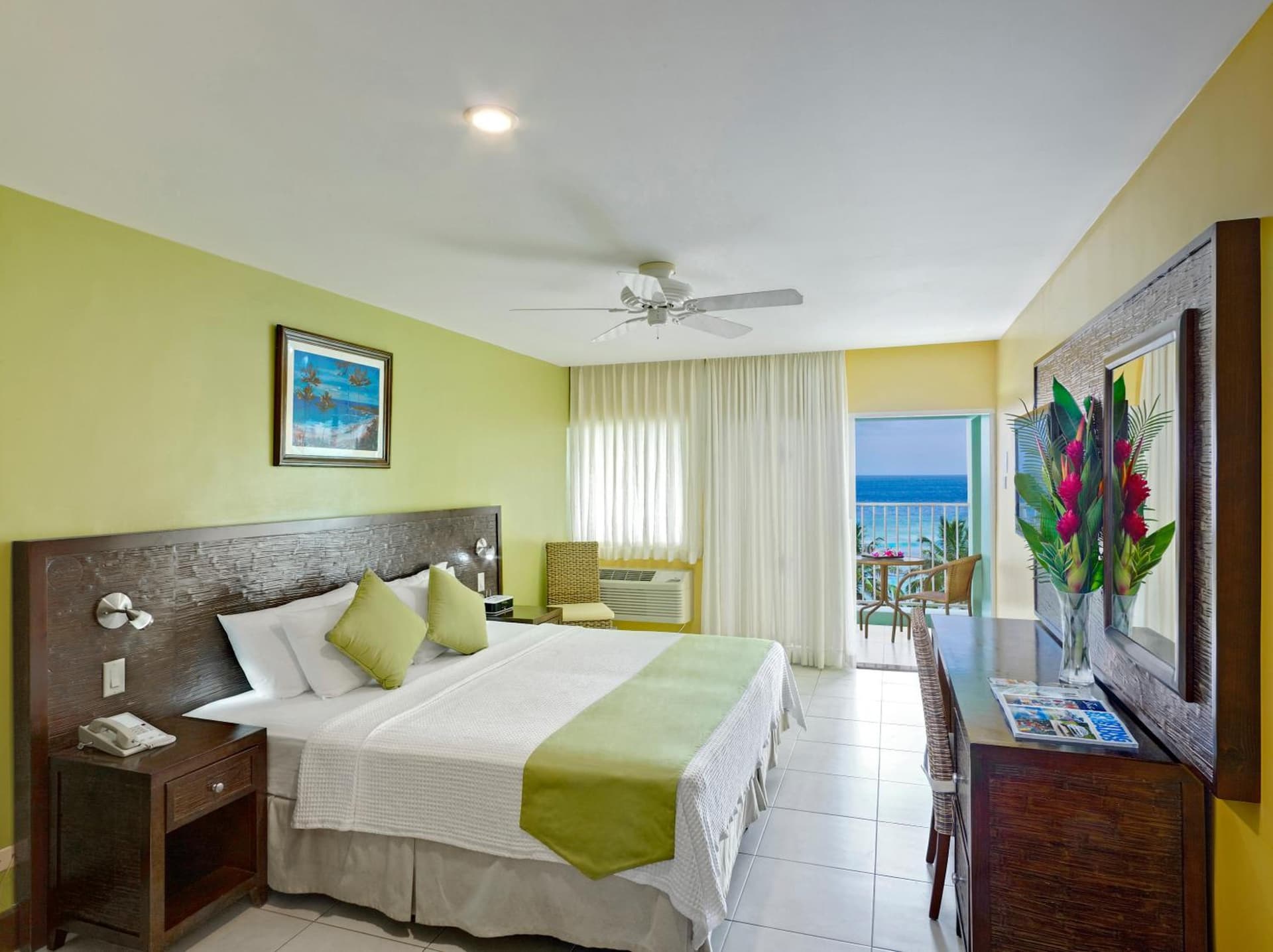Coconut Court Beach Hotel - Photo 29