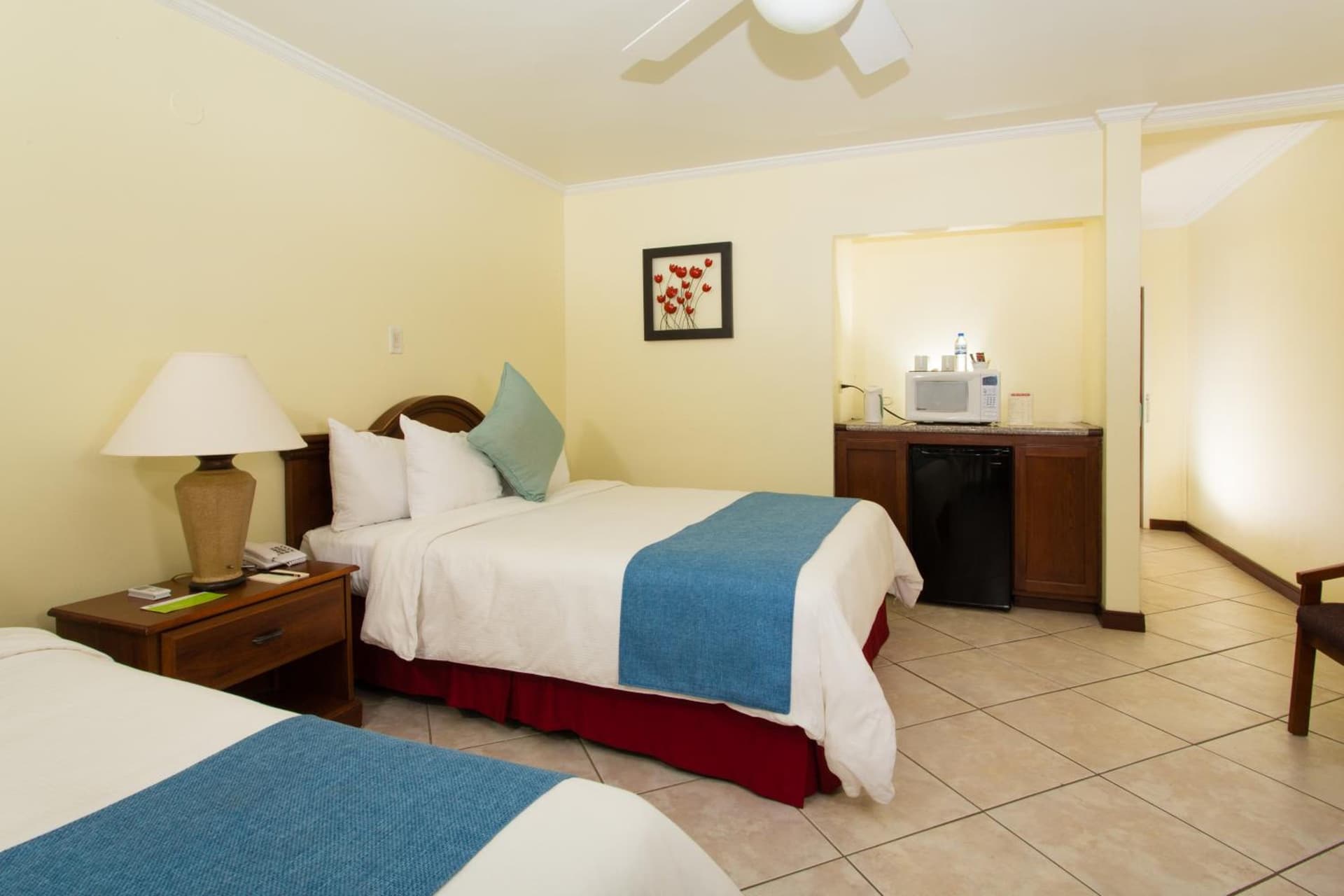 Cara Hotels Trinidad - Photo 48