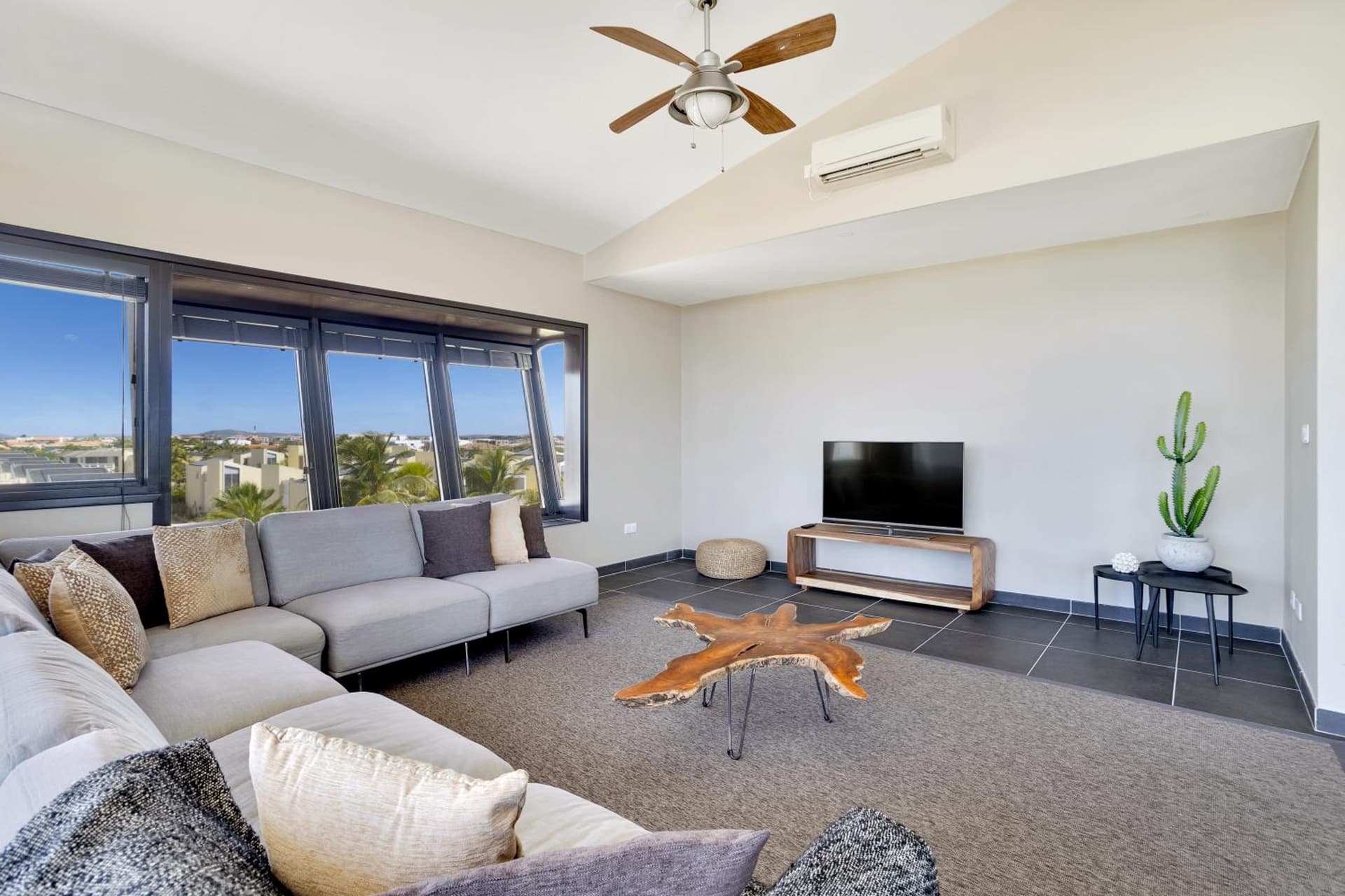 Delfins Beach Resort Bonaire, Tapestry Collection by Hilton - Photo 91