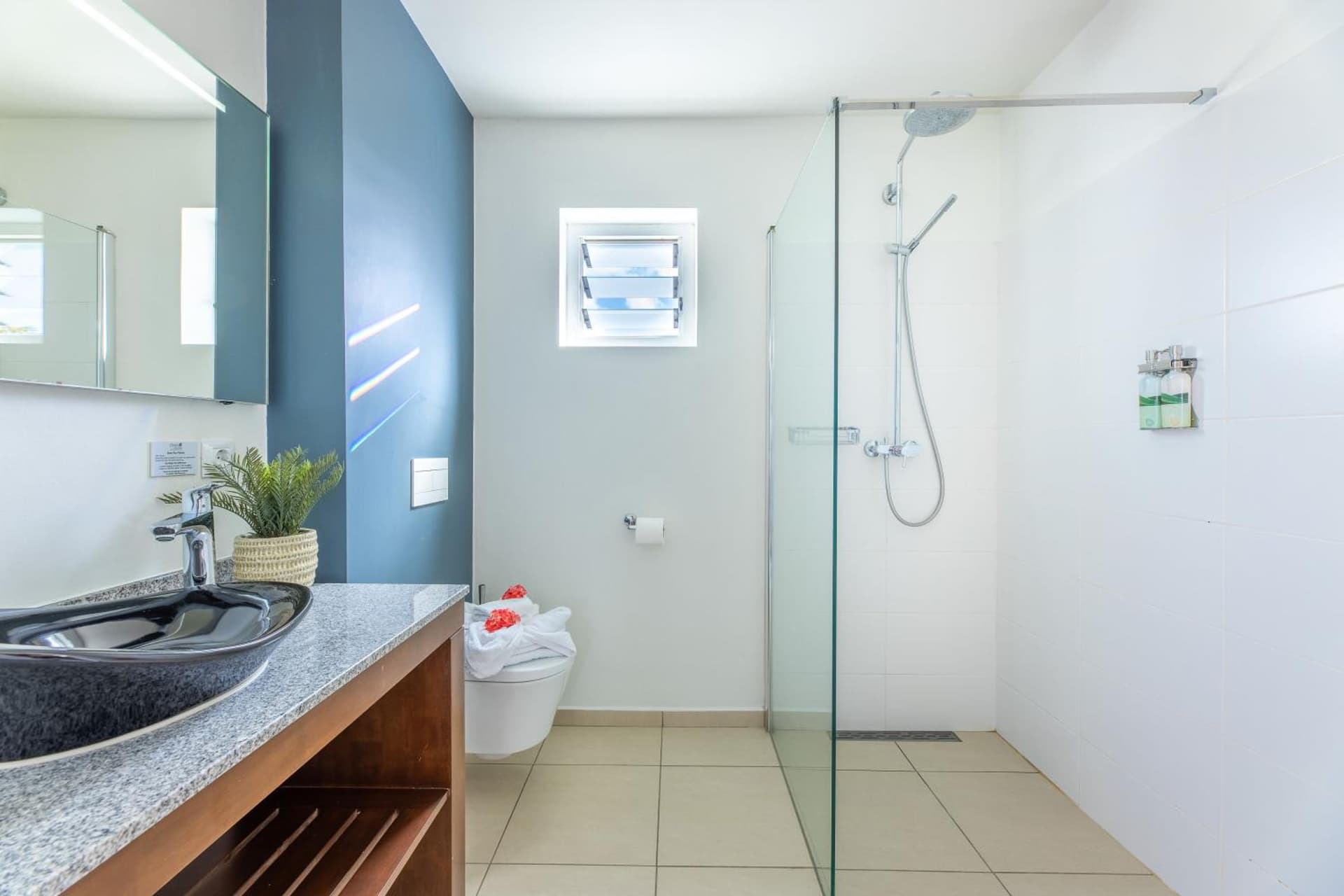 Coral Estate Luxury Resort - Photo 13