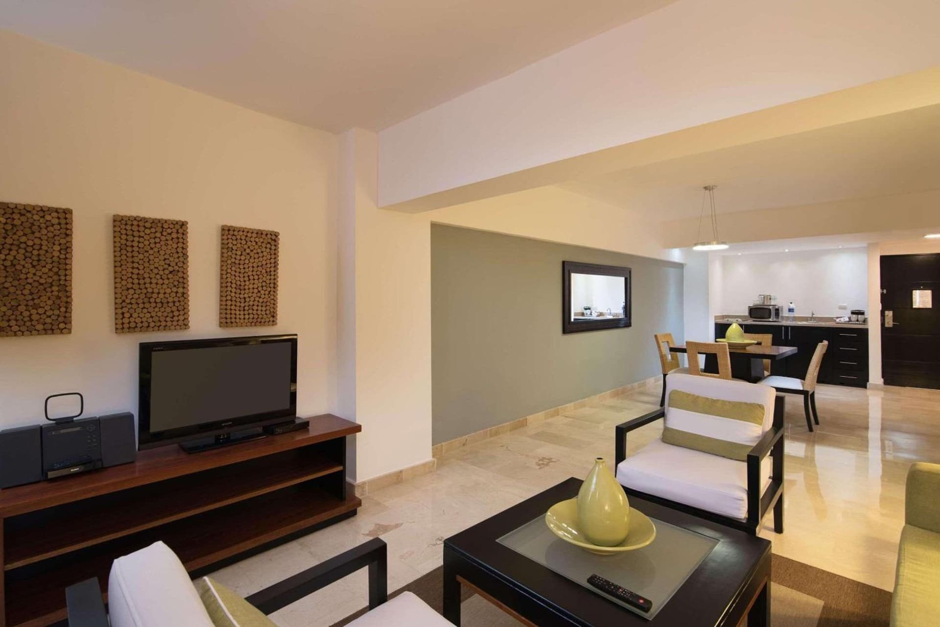 Radisson Hotel Santo Domingo - Photo 5