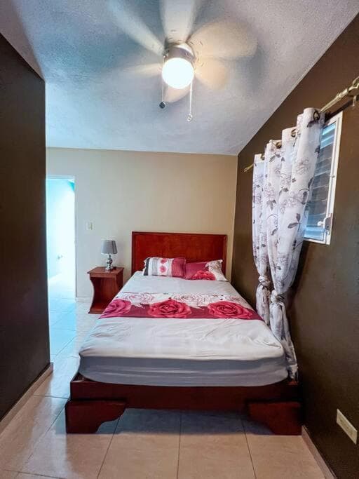 Hébergement Confortable avec Jardin Restaurant et Services 24h24 - Photo 31