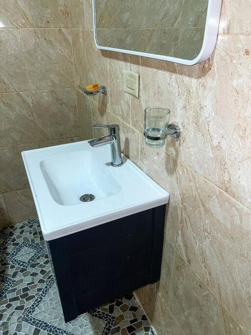 Hébergement Confortable avec Jardin Restaurant et Services 24h24 - Photo 41