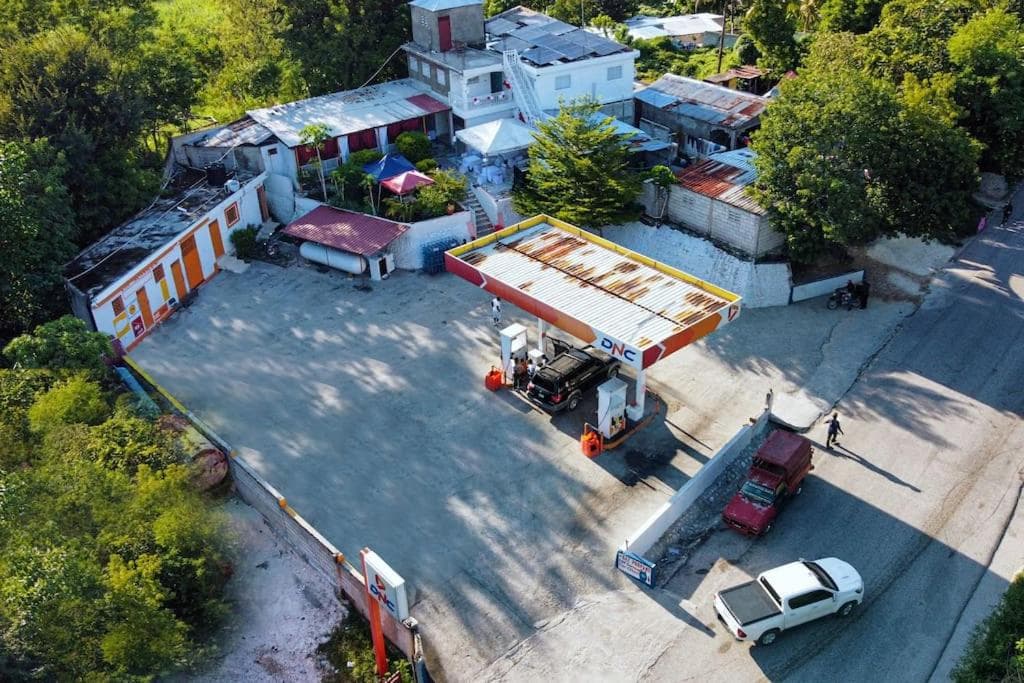 Hébergement Confortable avec Jardin Restaurant et Services 24h24 - Photo 22