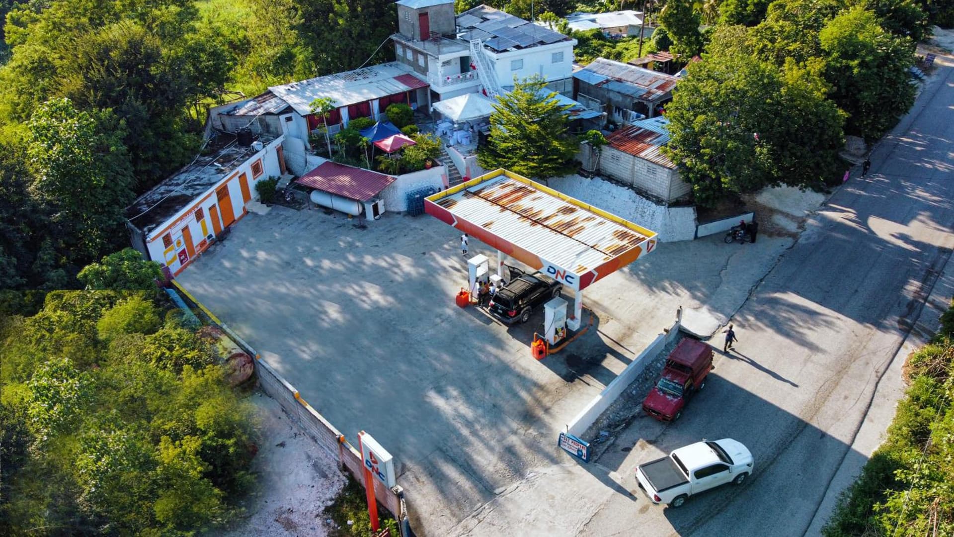 Hébergement Confortable avec Jardin Restaurant et Services 24h24 - Photo 28