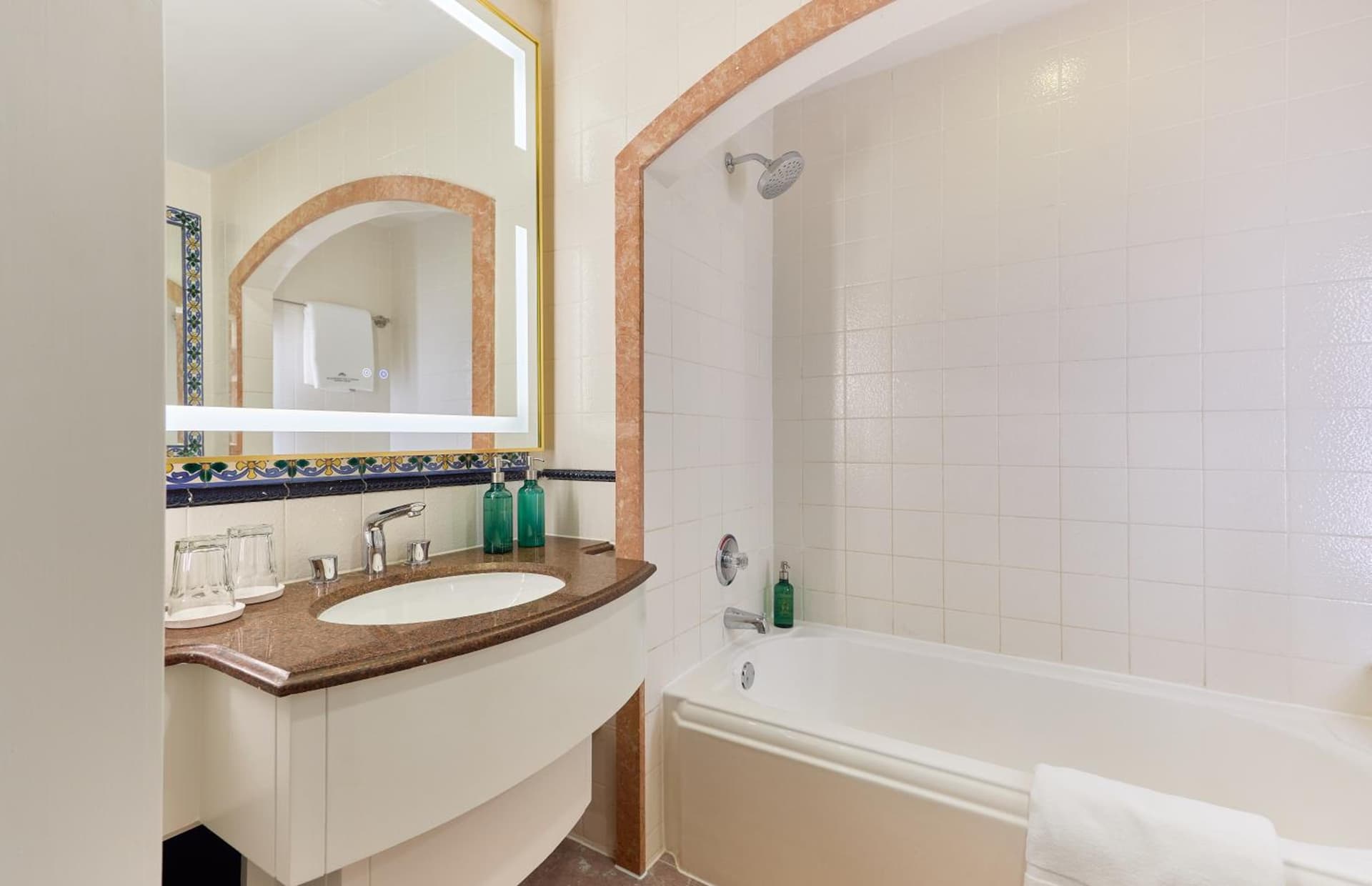 British Colonial Nassau - Photo 60