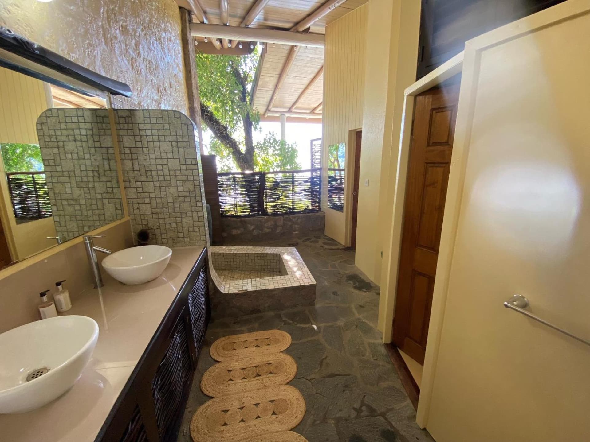 Green Fig Resort & Spa - Photo 11