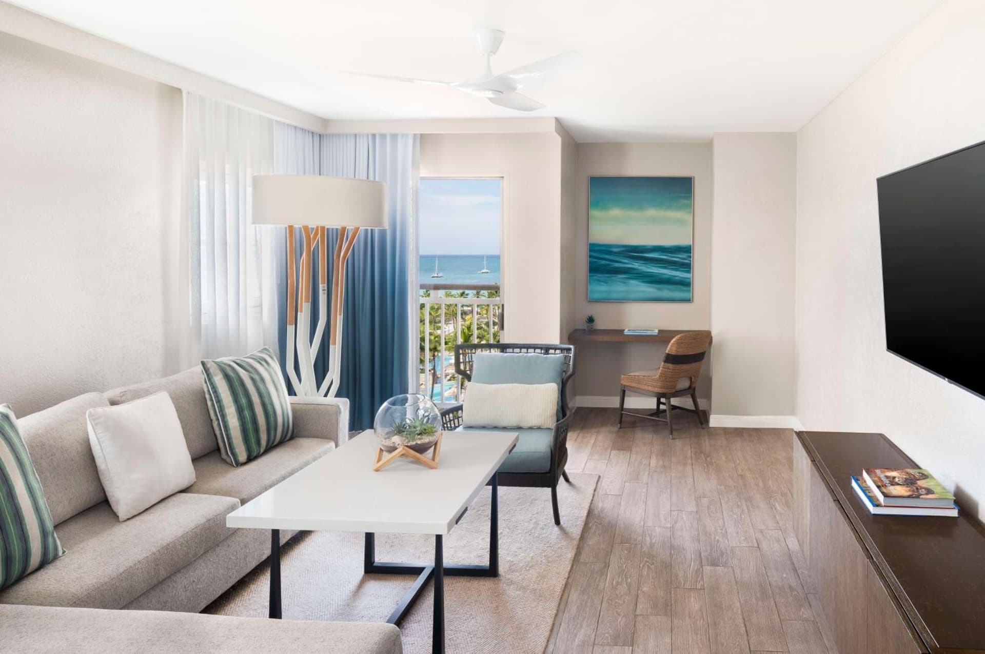 Hyatt Regency Aruba Resort & Casino - Photo 18