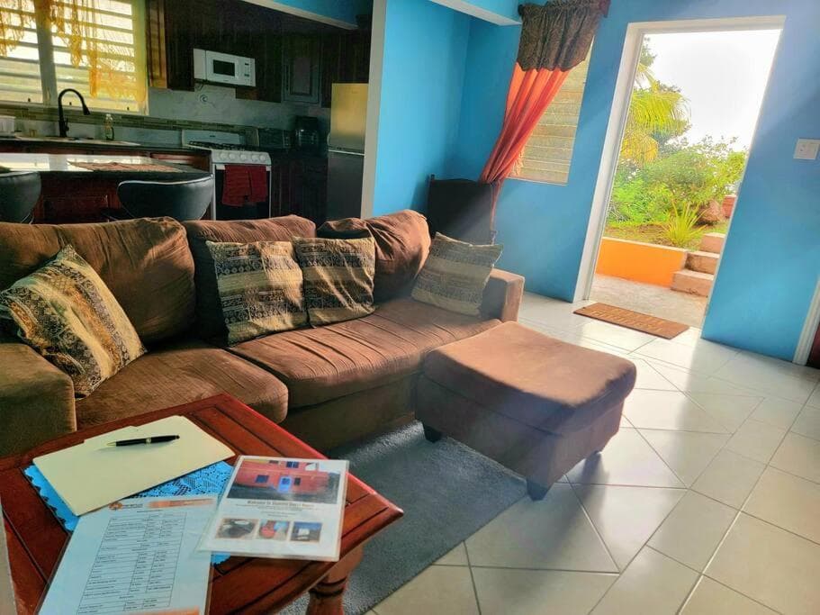 Seaview Guesthouse Apt #2 - Photo 2