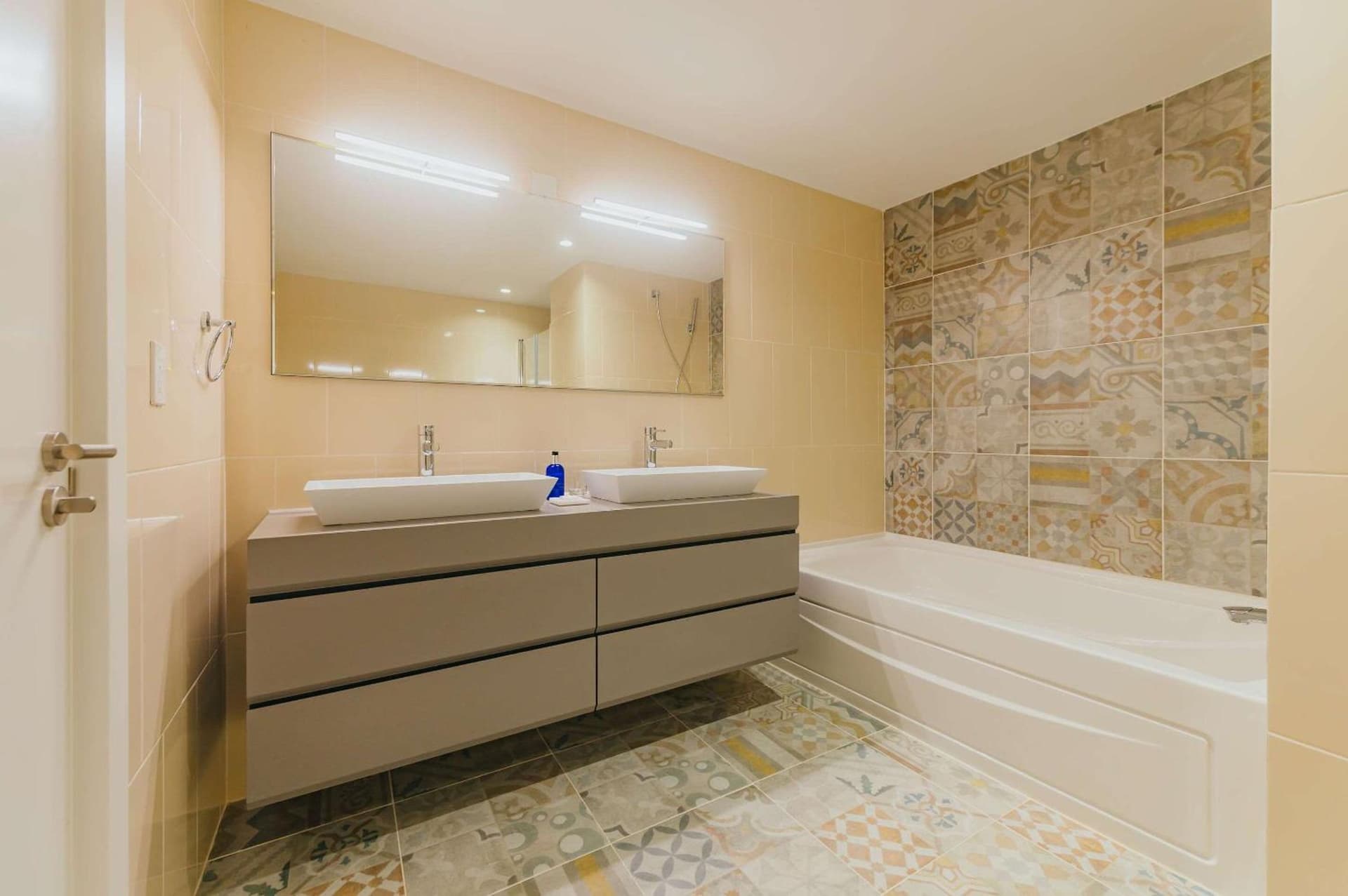 Radisson Blu Aruba - Photo 21