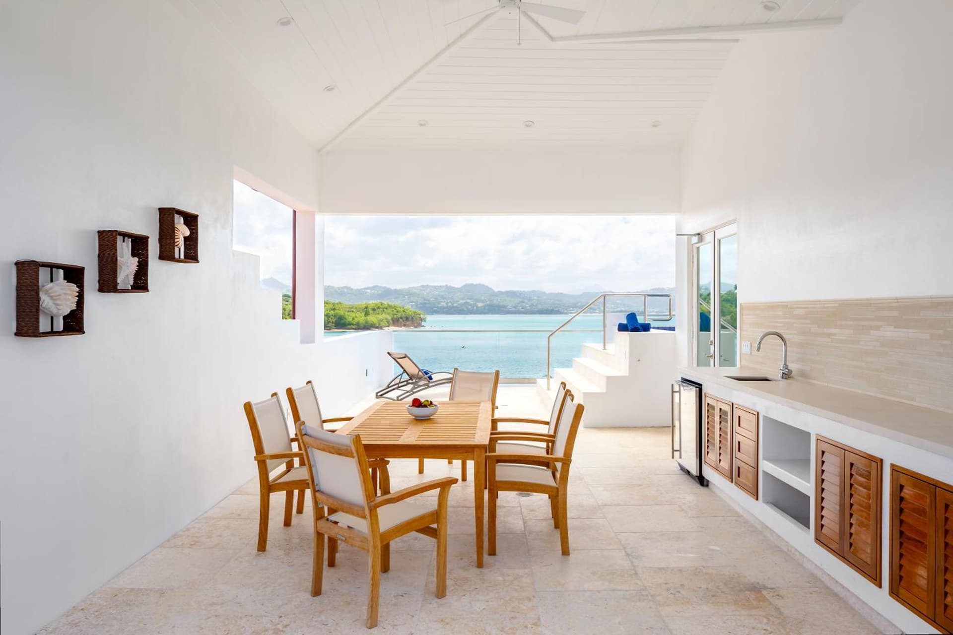 Windjammer Landing Resort and Residences - Photo 29