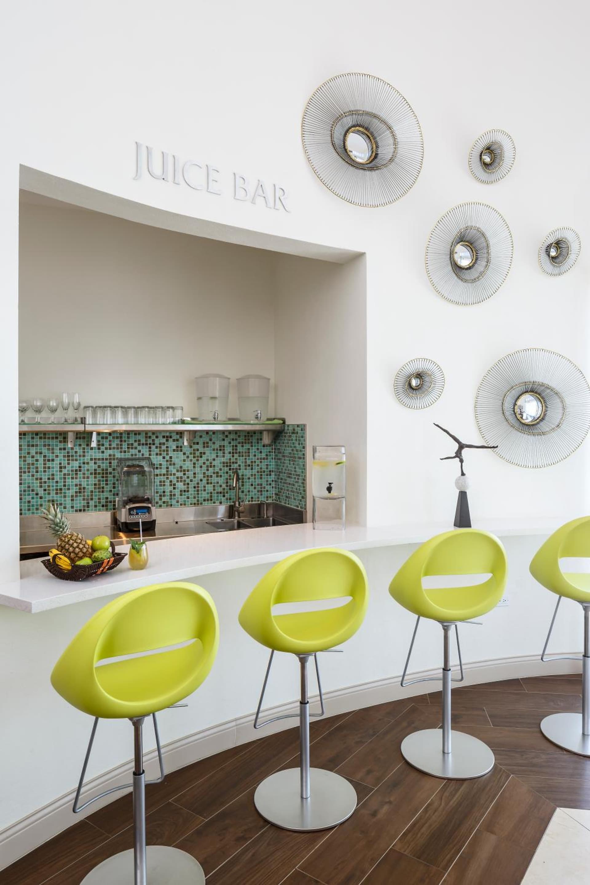 Windjammer Landing Resort and Residences - Photo 111