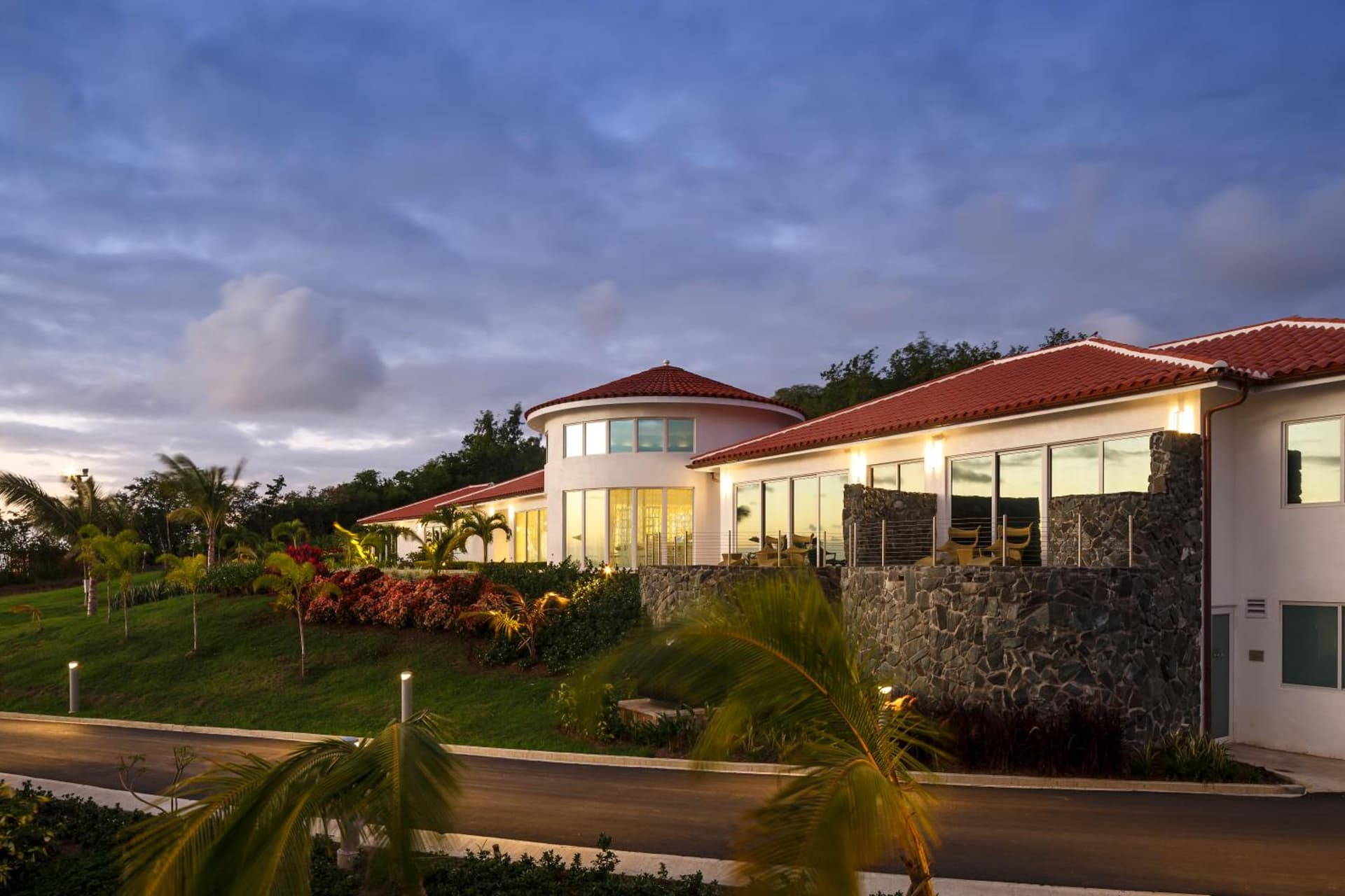 Windjammer Landing Resort and Residences - Photo 43