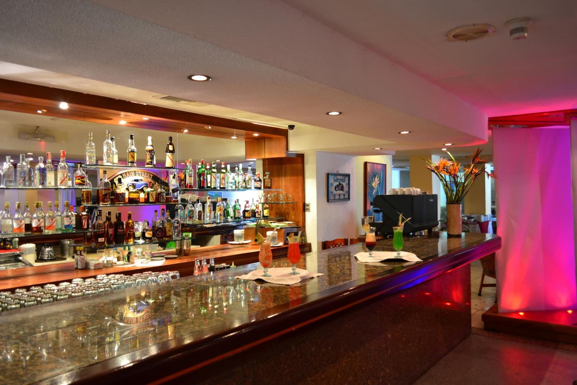 Hotel Faranda Express Puerta del Sol Porlamar - Photo 7