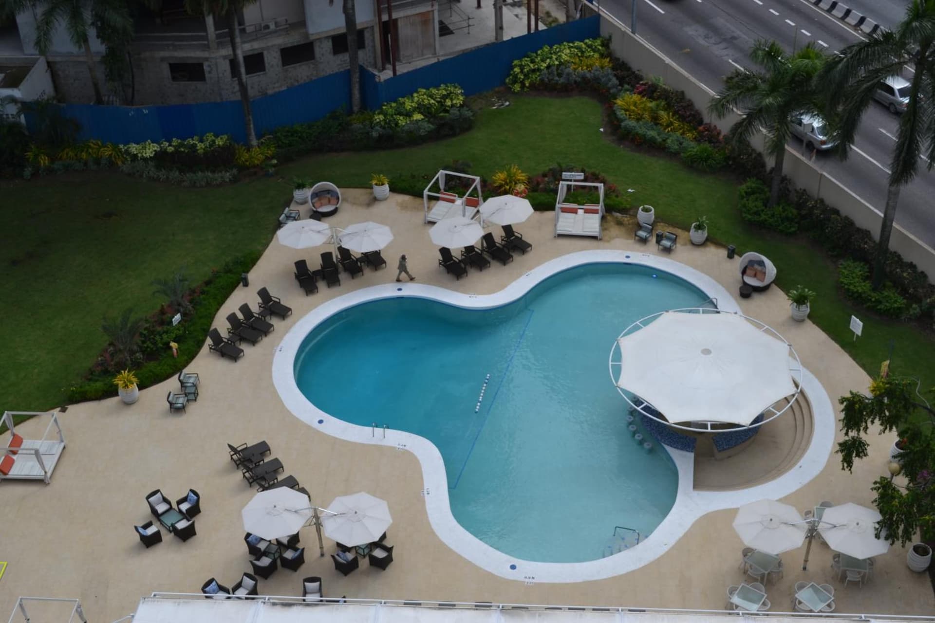 Radisson Hotel Trinidad - Photo 11