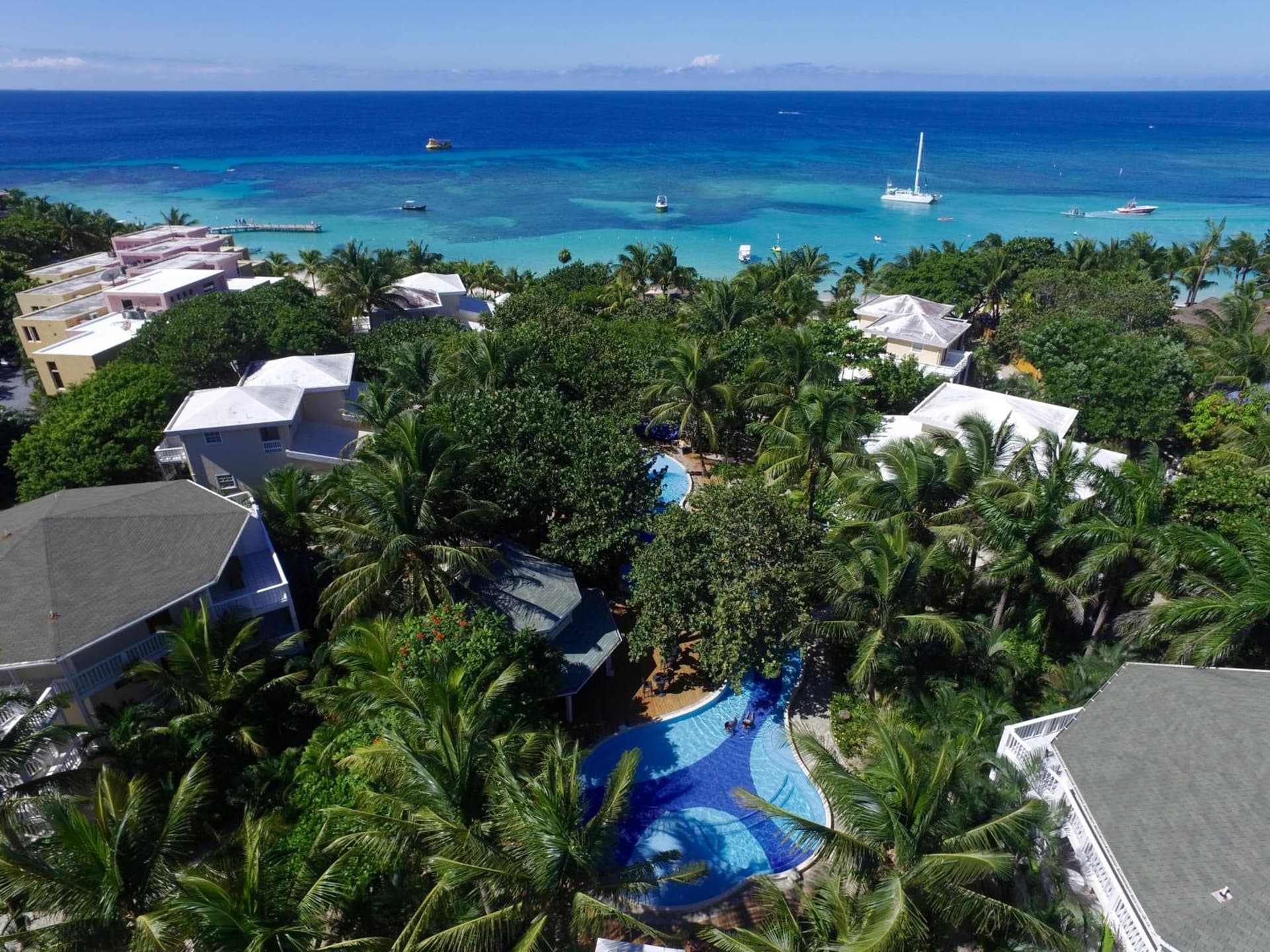 Paradise Beach Resort & Dive Center - Photo 31