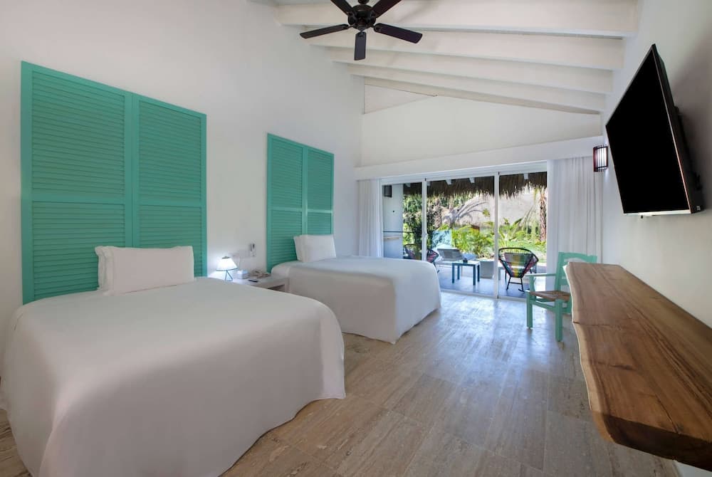 Viva V Samana by Wyndham, A Trademark Adults All Inclusive - Photo 23