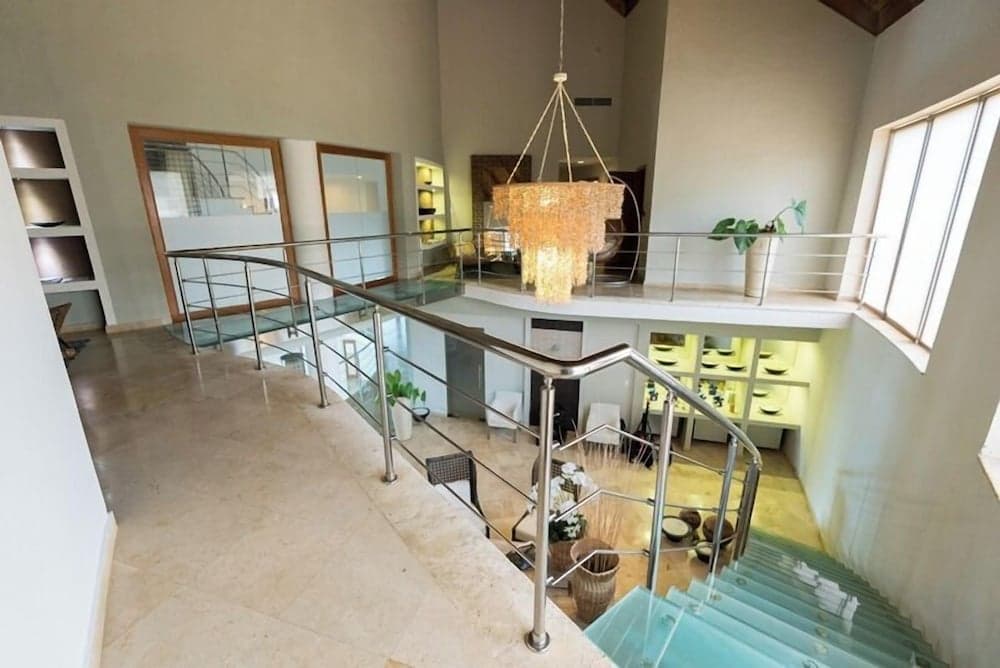 Hotel Bannister by Mint - Photo 36