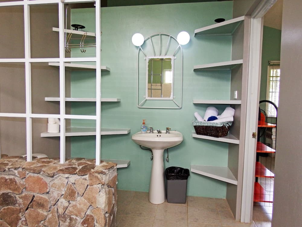 Kootney Resorts - Photo 68