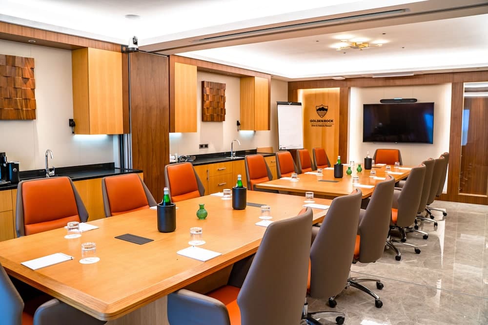 Golden Rock Dive And Nature Resort - Photo 75