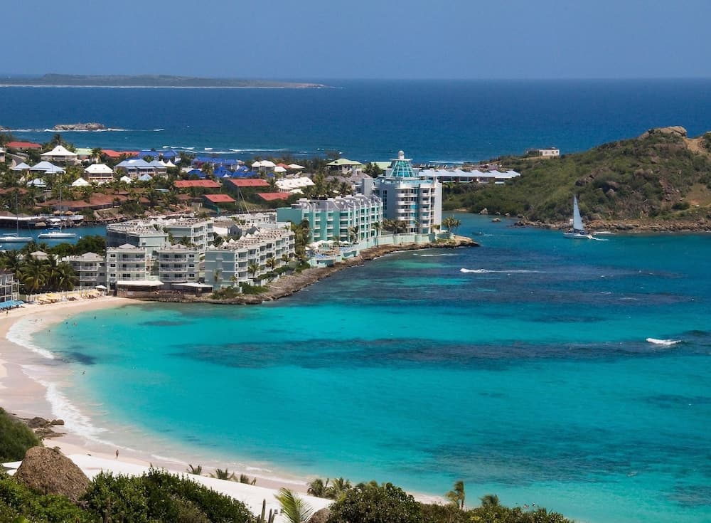 Oyster Bay Beach Resort - Photo 99