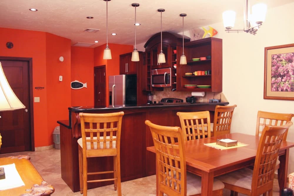 Infinity Bay Spa & Beach Resort - Photo 4