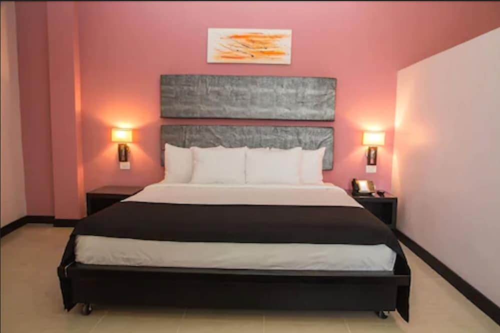 Regent Star Hotel - Photo 11