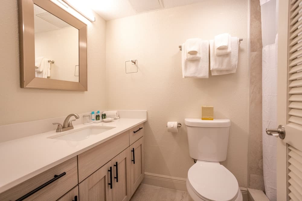 Castle Villas at Bluebeard's - Photo 17