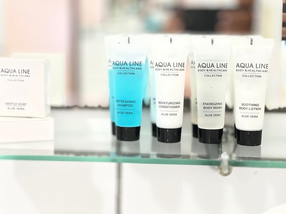 Talk of the Town Inn & Suites - Photo 7