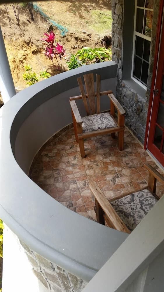 Spring Gardens Resort - Photo 46