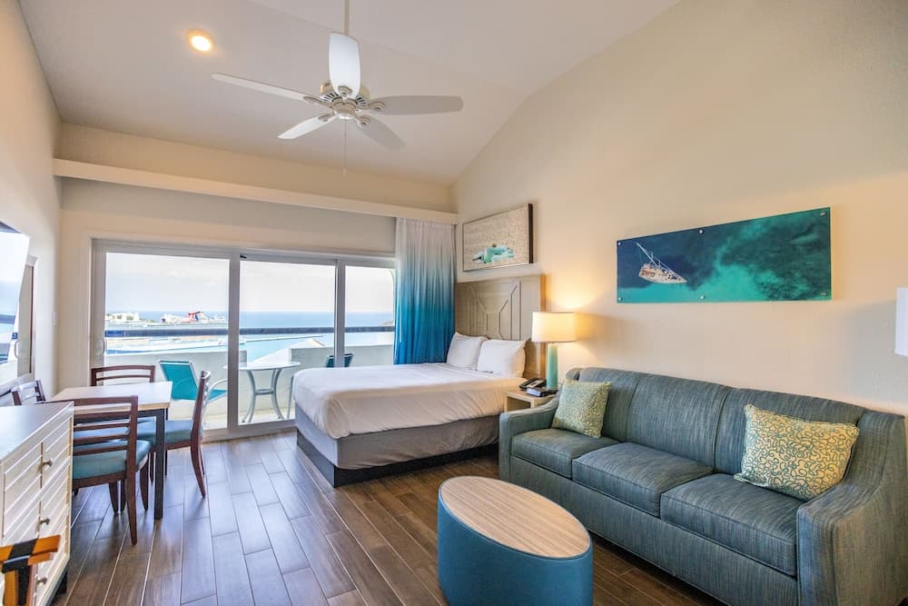 Castle Villas at Bluebeard's - Photo 15