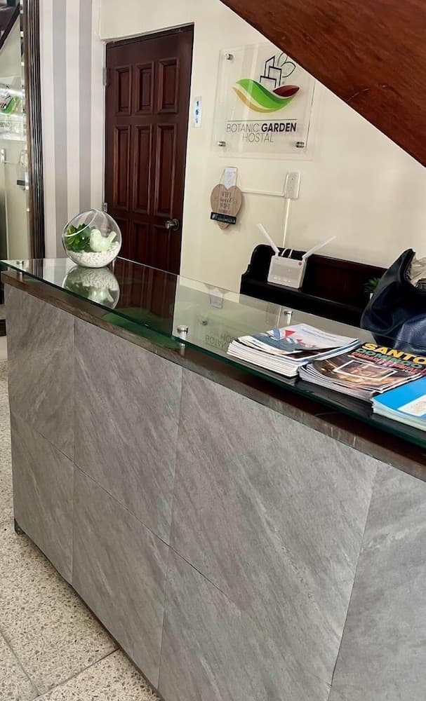 BOTANIC GARDEN HOSTAL - Photo 2