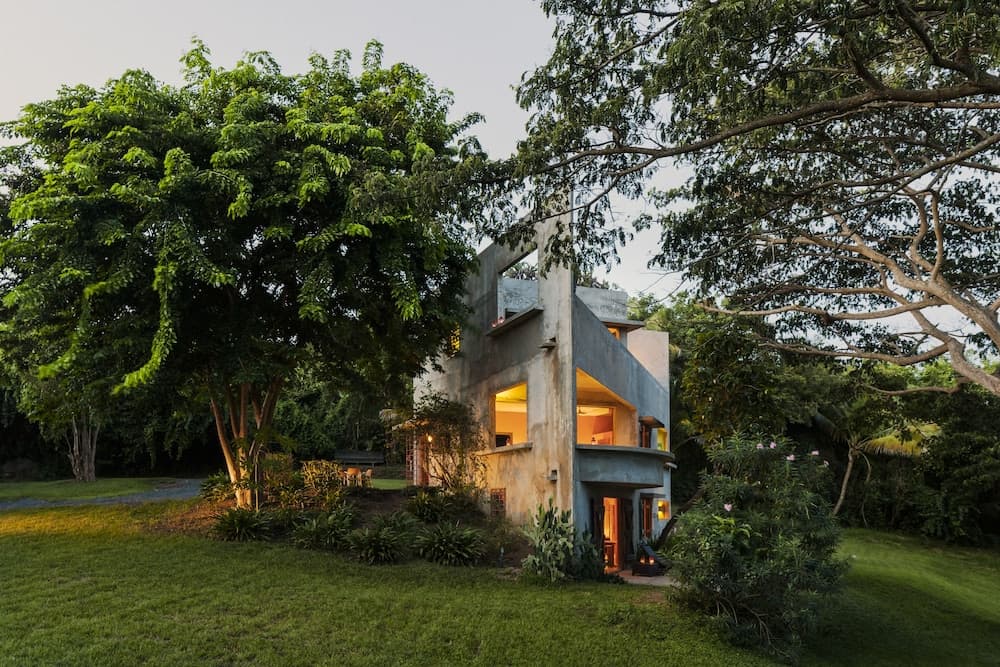 Hix Island House - Photo 26