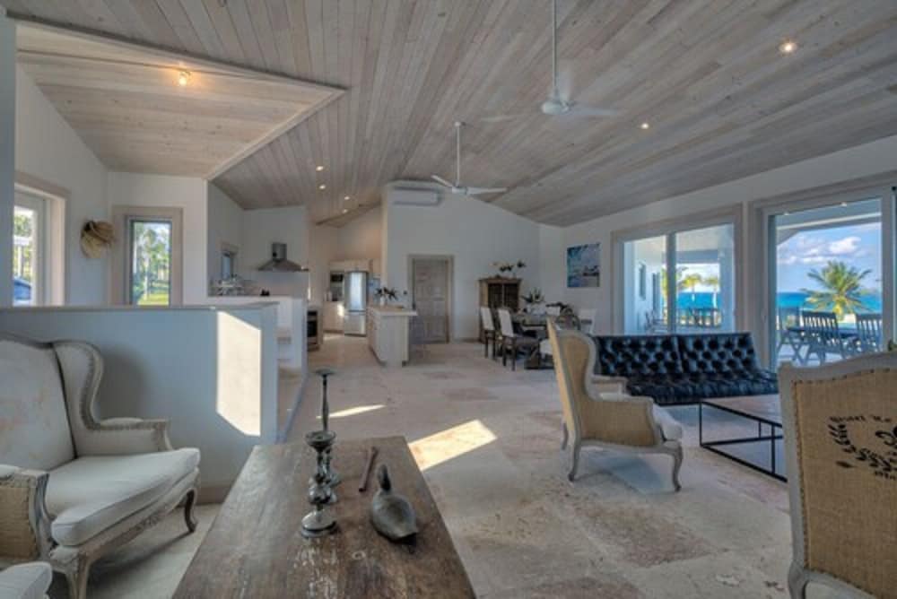 La Bougainvillea Hotel and Villas - Photo 71