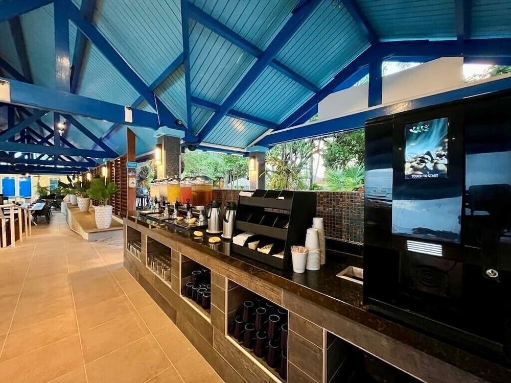 Divi Flamingo Beach Resort & Casino - Photo 46