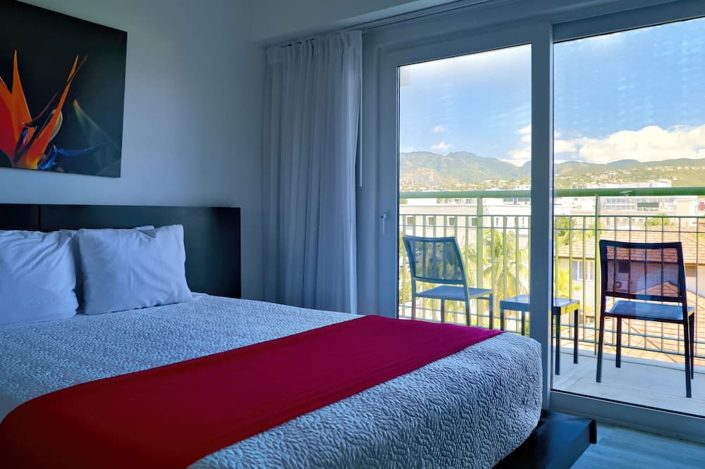 R Hotel Kingston - Photo 17