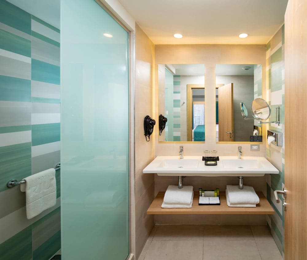 Hotel Riu Palace Tropical Bay - All Inclusive - Photo 18